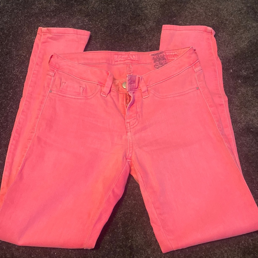 Guess jeans size 28